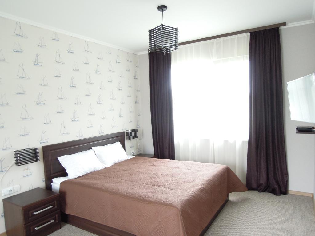 Hotel Yacht Club Mayak Dnistrivka Δωμάτιο φωτογραφία